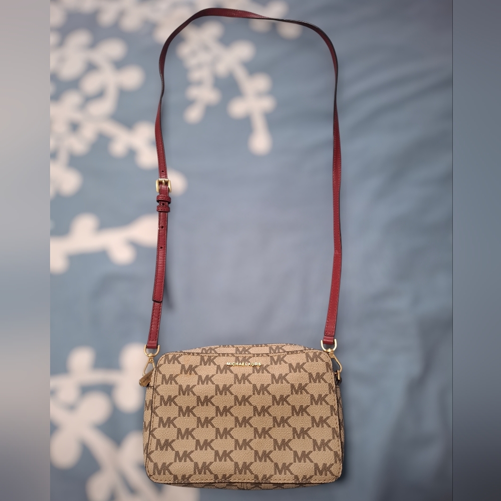 👜Michael Kors Jet Set Signature Canvas Beige Red Crossbody Purse Camera Bag - Picture 3 of 15